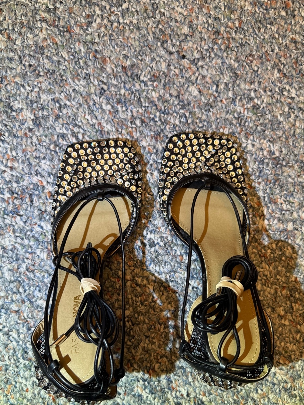 Women’s size 11 fashion nova 4.5” high heels square toe bedazzled strappy - Picture 2 of 11